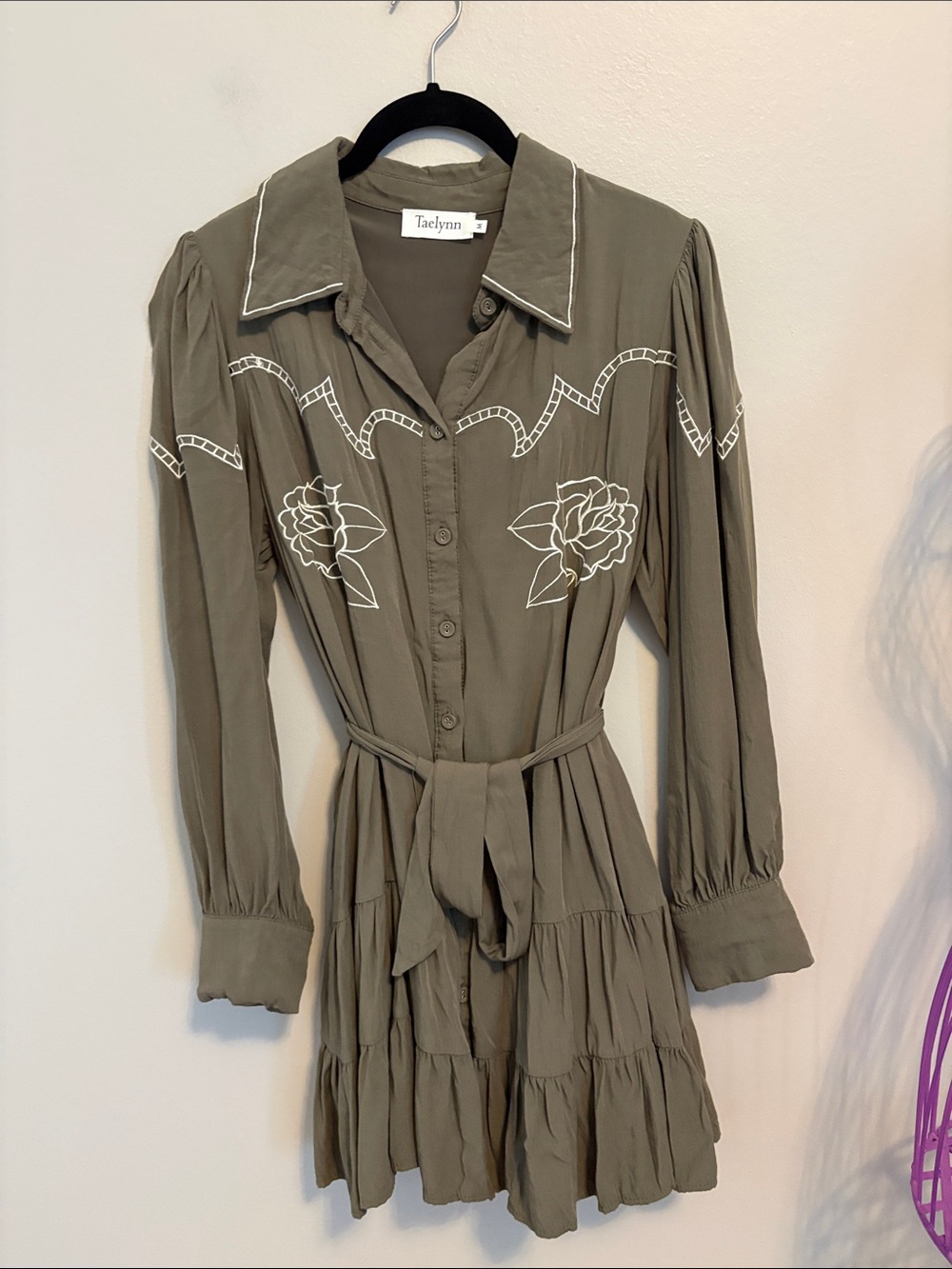 Taelynn Olive Long-Sleeve Tiered Shirt Dress with Embroidered Detail